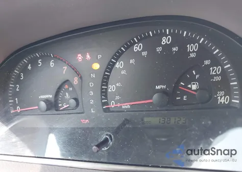 2004 Toyota Camry Le V6 from USA, damaged, VIN 4T1BF30KX4U570740